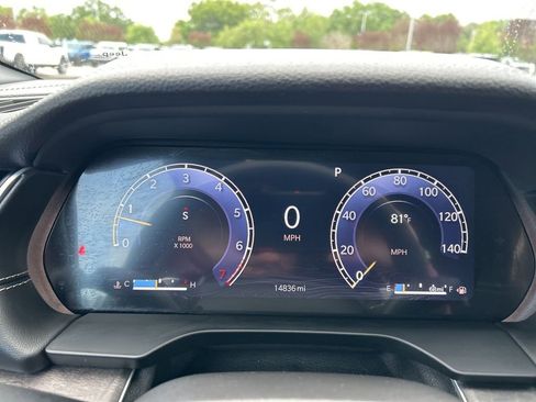 Used 2024 Jeep Grand Cherokee L Limited image 24