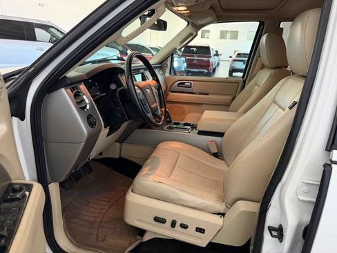 Used 2015 Ford Expedition Limited AWD/4WD image 18