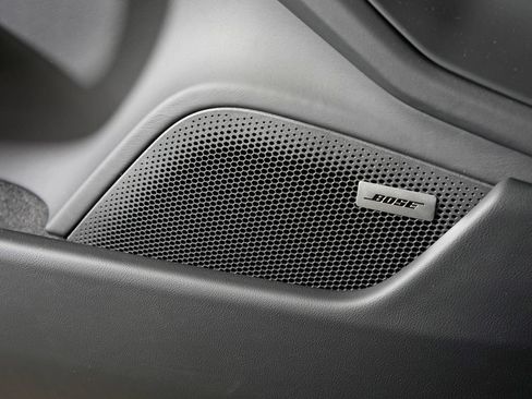 New 2026 Porsche Taycan Turbo AWD/4WD image 17