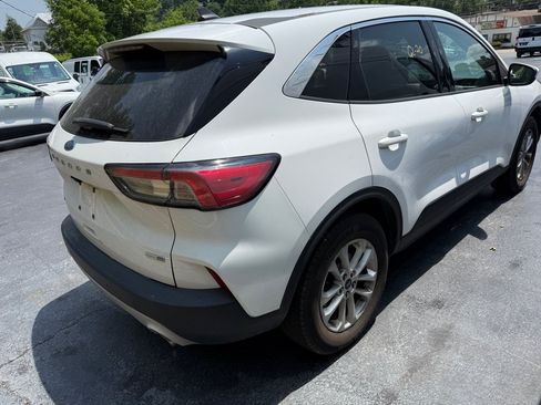 Used 2020 Ford Escape SE AWD/4WD image 2