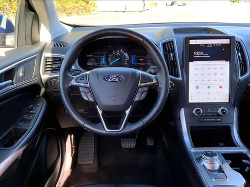 Used 2022 Ford Edge SEL image 5