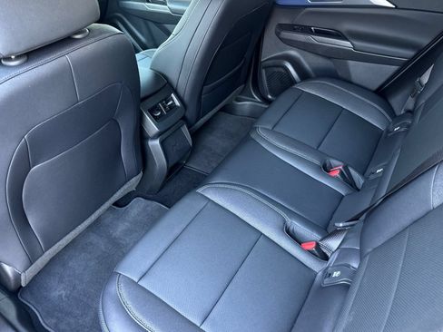 Used 2026 Chevrolet Equinox EV LT FWD image 15