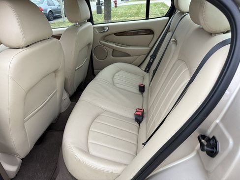 Used 2005 Jaguar X-TYPE 3.0 image 10