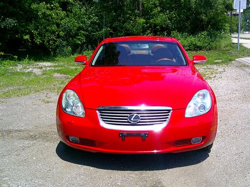 Used 2002 Lexus SC 430 Convertible image 2
