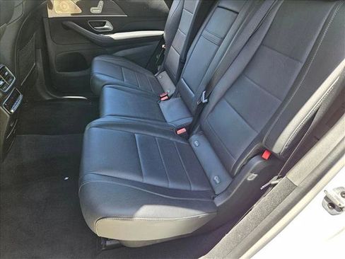 Used 2022 Mercedes-Benz GLS 450 4MATIC image 18