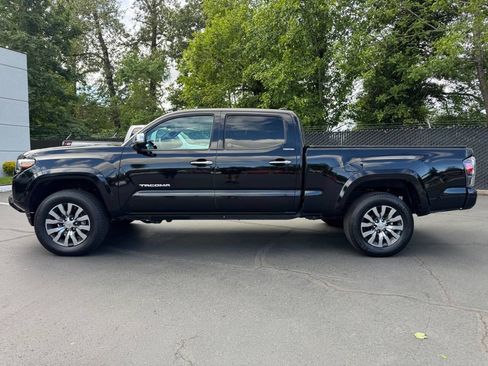 Used 2023 Toyota Tacoma Limited AWD/4WD image 2