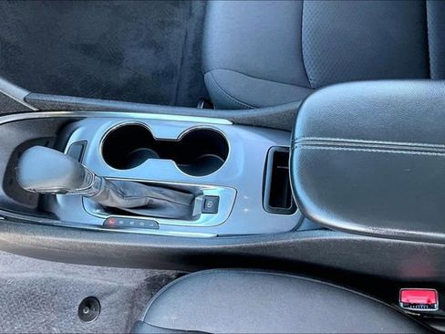 Used 2023 Chevrolet Malibu LT image 17