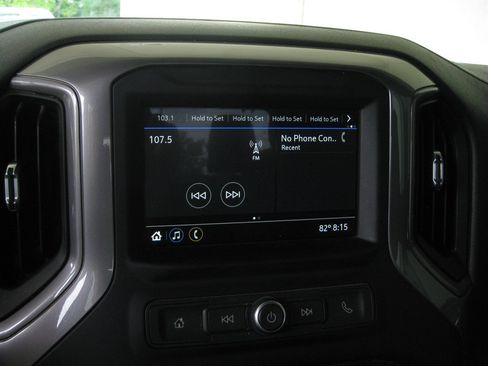 Used 2019 Chevrolet Silverado 1500 W/T w/ WT Convenience Package AWD/4WD image 18