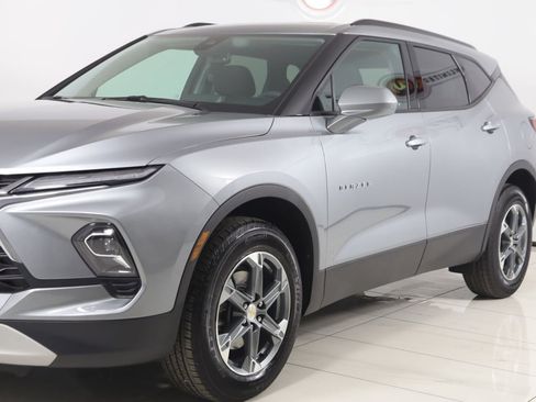 Used 2024 Chevrolet Blazer LT w/ Convenience Package FWD image 50