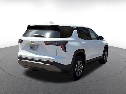 Used 2025 Chevrolet Equinox LT FWD image 11