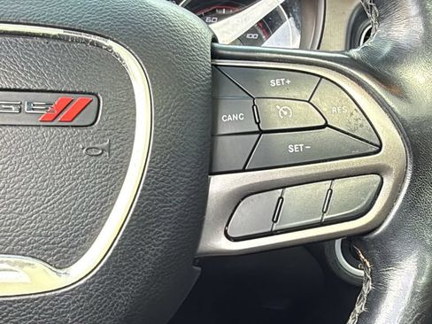 Used 2022 Dodge Charger SXT w/ Leather Interior Group RWD image 31