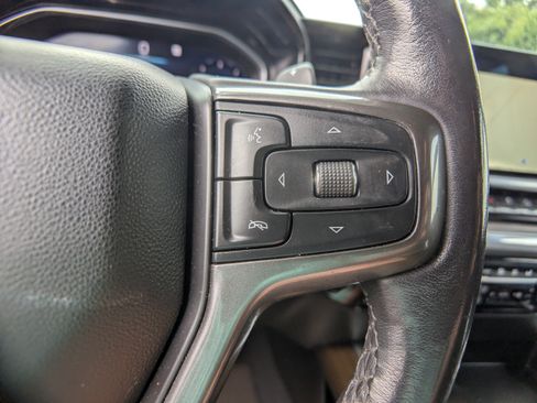 Used 2023 Chevrolet Silverado 1500 High Country w/ Z71 Off-Road Package AWD/4WD image 26