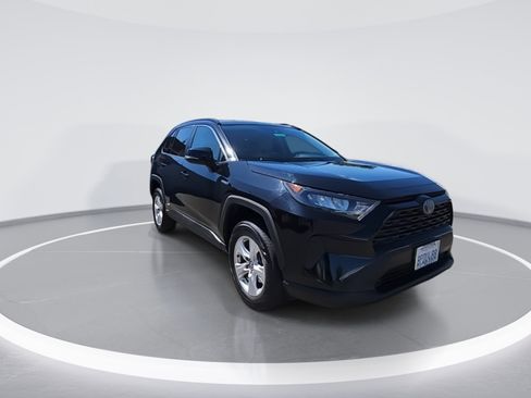 Used 2020 Toyota RAV4 LE w/ All Weather Liner Package AWD/4WD image 2