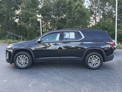 Used 2023 Chevrolet Traverse LT FWD image 10