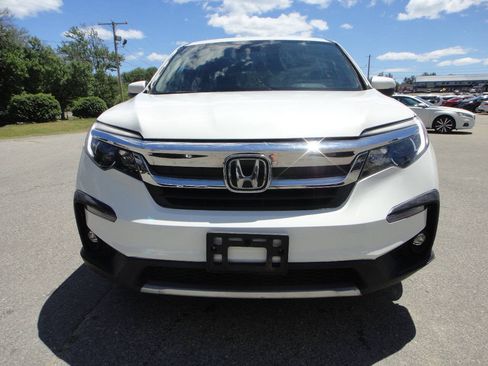 Used 2021 Honda Pilot EX image 2
