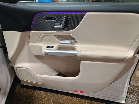 Certified 2021 Mercedes-Benz GLB 250 GLB 250 image 25