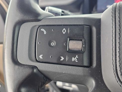 Used 2020 Land Rover Defender 110 X AWD/4WD image 27