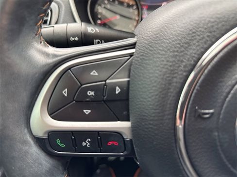 Used 2019 Jeep Compass Limited image 16