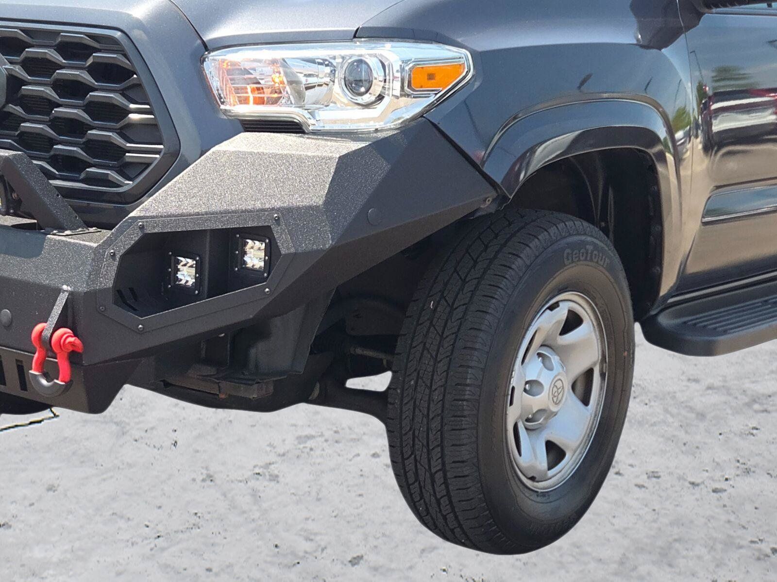 Used 2021 Toyota Tacoma SR AWD/4WD image 32