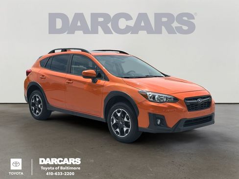 Used 2020 Subaru Crosstrek 2.0i Premium w/ Moonroof Package 2 AWD/4WD image 1
