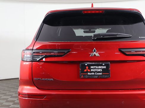 New 2026 Mitsubishi Outlander ES AWD/4WD image 15