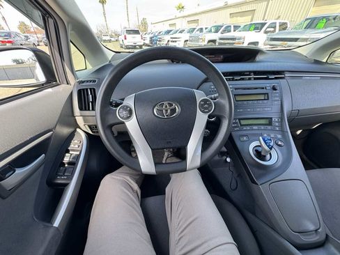 Used 2011 Toyota Prius Two image 30