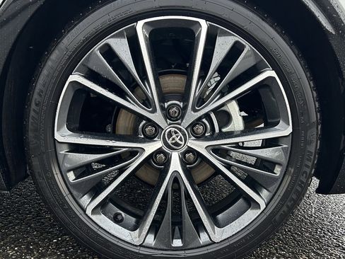 Certified 2024 Toyota Prius XLE image 26