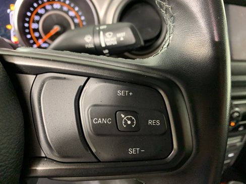 Used 2022 Jeep Wrangler Sport S image 20