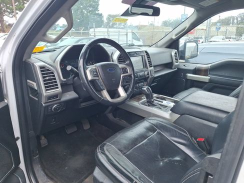 Used 2016 Ford F150 Lariat w/ Equipment Group 502A Luxury RWD image 8