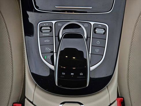 Used 2019 Mercedes-Benz E 300 image 18