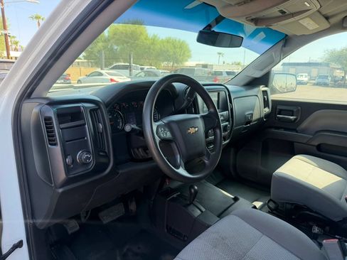 Used 2018 Chevrolet Silverado 1500 W/T w/ Special Service Package AWD/4WD image 19