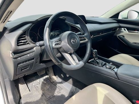 Used 2020 MAZDA MAZDA3 AWD Sedan w/ Preferred Package image 9