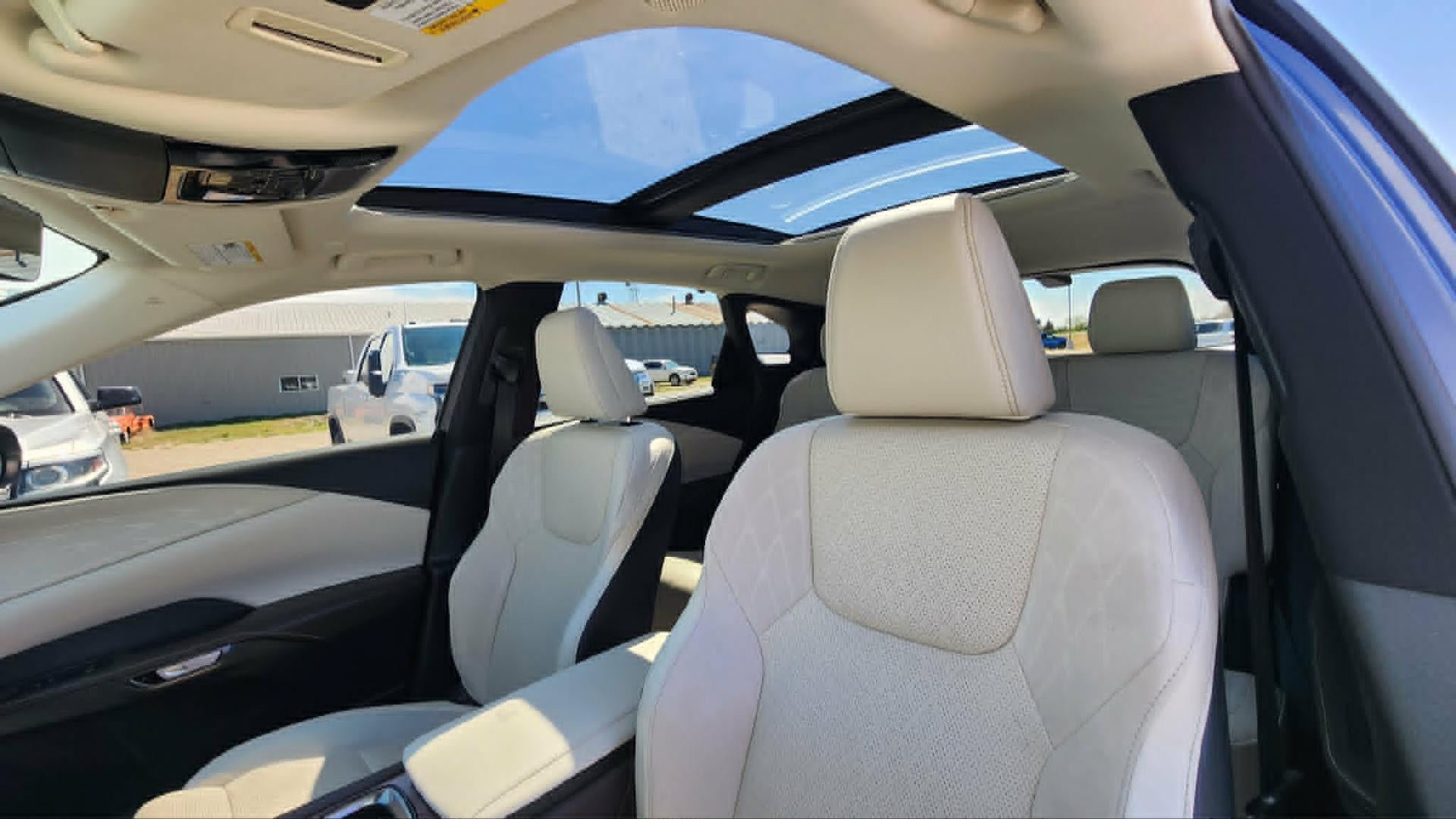 Used 2023 Lexus RX 350 AWD w/ Protection Package (P2) image 26