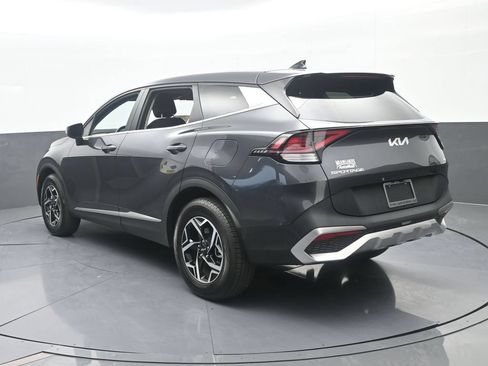 Used 2023 Kia Sportage LX AWD/4WD image 4