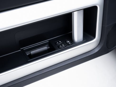 Used 2006 Ford GT image 59