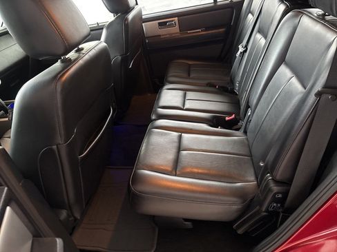 Used 2017 Ford Expedition XLT w/ Equipment Group 202A image 20