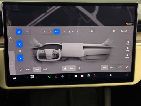 Used 2023 Tesla Model X Standard Range image 24