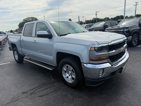 Used 2017 Chevrolet Silverado 1500 LT w/ All Star Edition AWD/4WD image 8