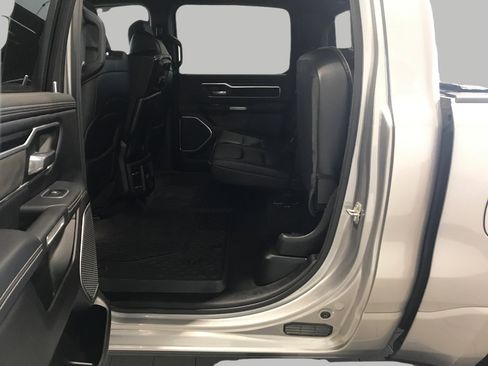 Used 2023 RAM 1500 Laramie AWD/4WD image 27