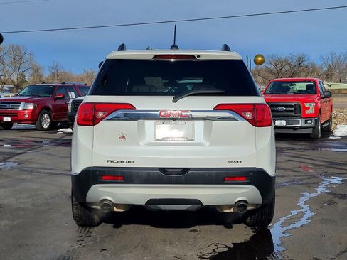 Used 2017 GMC Acadia SLT image 4