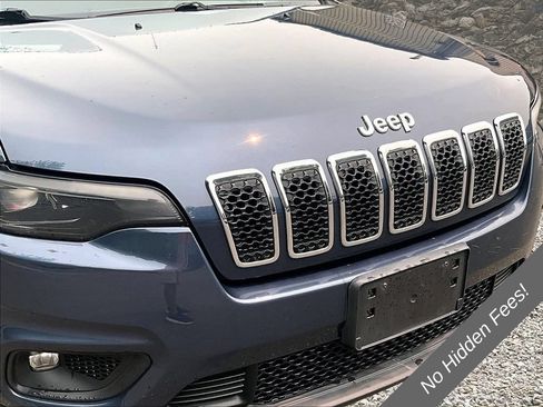 Used 2019 Jeep Cherokee Latitude w/ Cold Weather Group AWD/4WD image 26