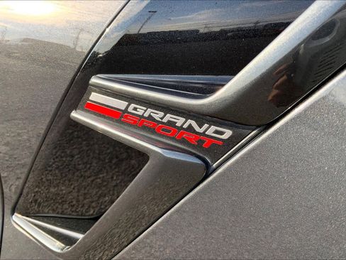 Used 2017 Chevrolet Corvette Grand Sport image 9