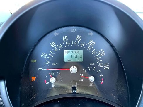 Used 2003 Volkswagen Beetle GLS FWD image 21