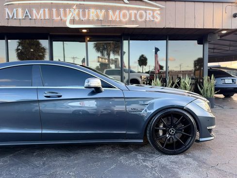 Used 2012 Mercedes-Benz CLS 550 image 16