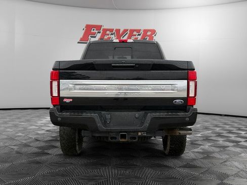 Certified 2022 Ford F350 Platinum w/ Tremor Off-Road Package image 4
