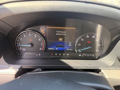 Used 2020 Ford Explorer XLT w/ Equipment Group 202A RWD image 16