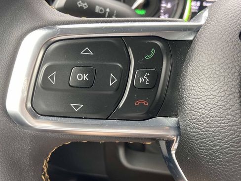 Used 2024 Jeep Wrangler Unlimited Sahara w/ Safety Group AWD/4WD image 29