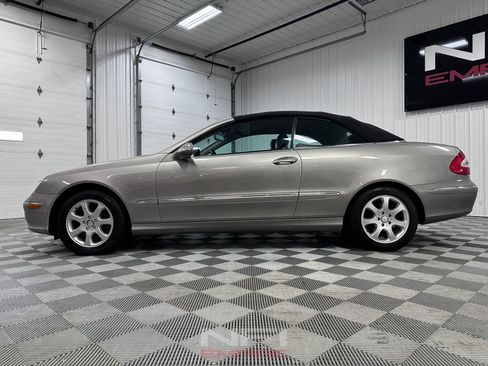 Used 2004 Mercedes-Benz CLK 320 Cabriolet image 20