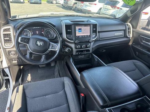 Used 2022 RAM 1500 Big Horn AWD/4WD image 10