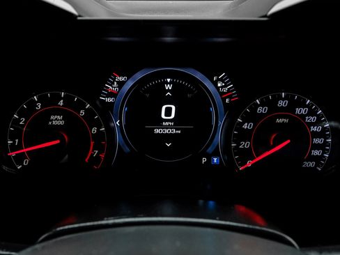 Used 2019 Chevrolet Camaro SS RWD image 23